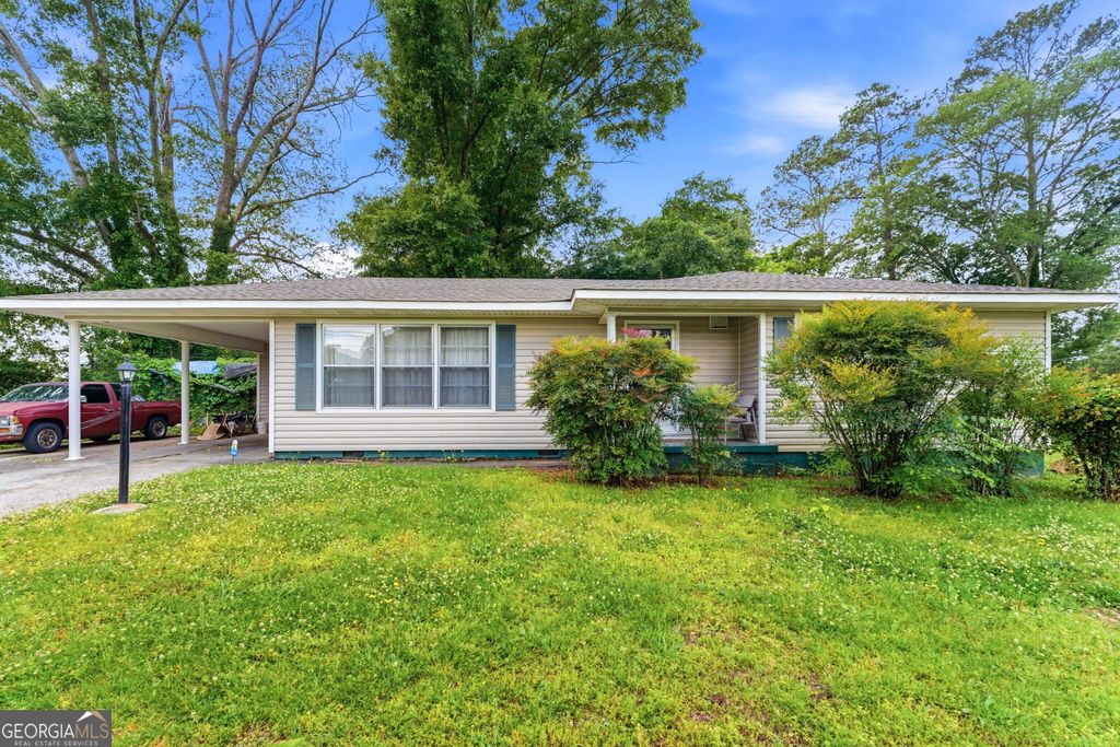 Photo of 26 Robin Hood Road NE, Rome, GA 30161 (MLS # 10763166)