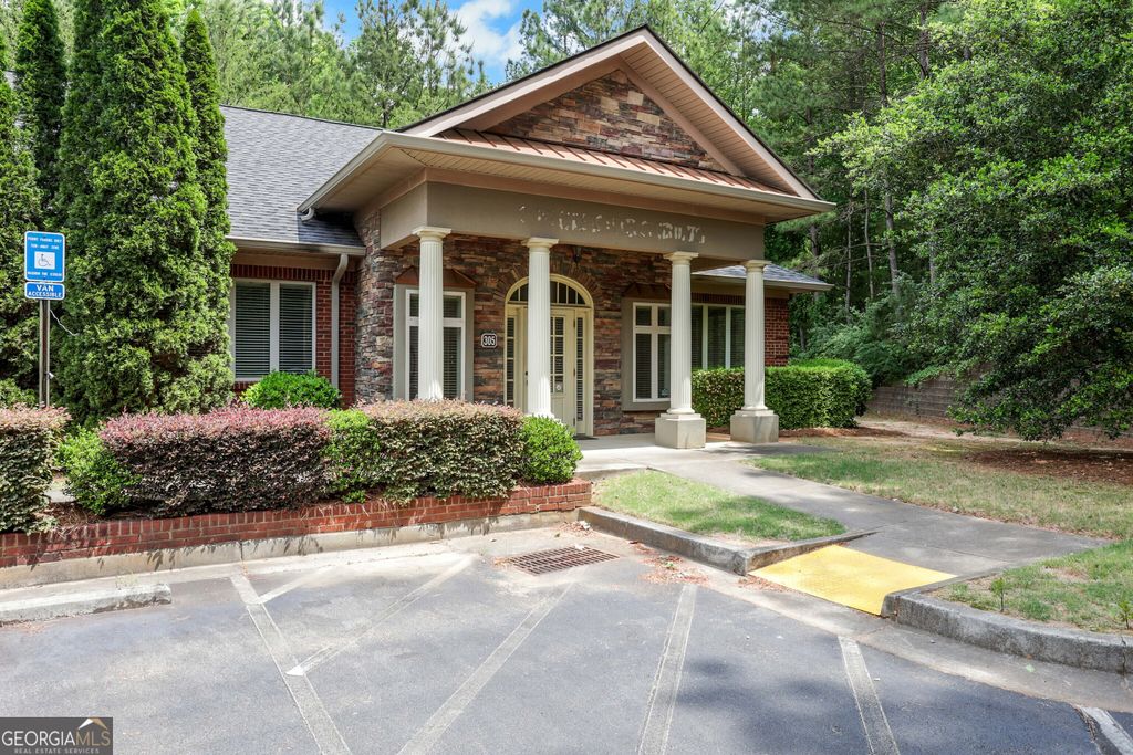 Photo of 4720 Peachtree Industrial Boulevard #305, Berkeley Lake, GA 30071 (MLS # 10741918)