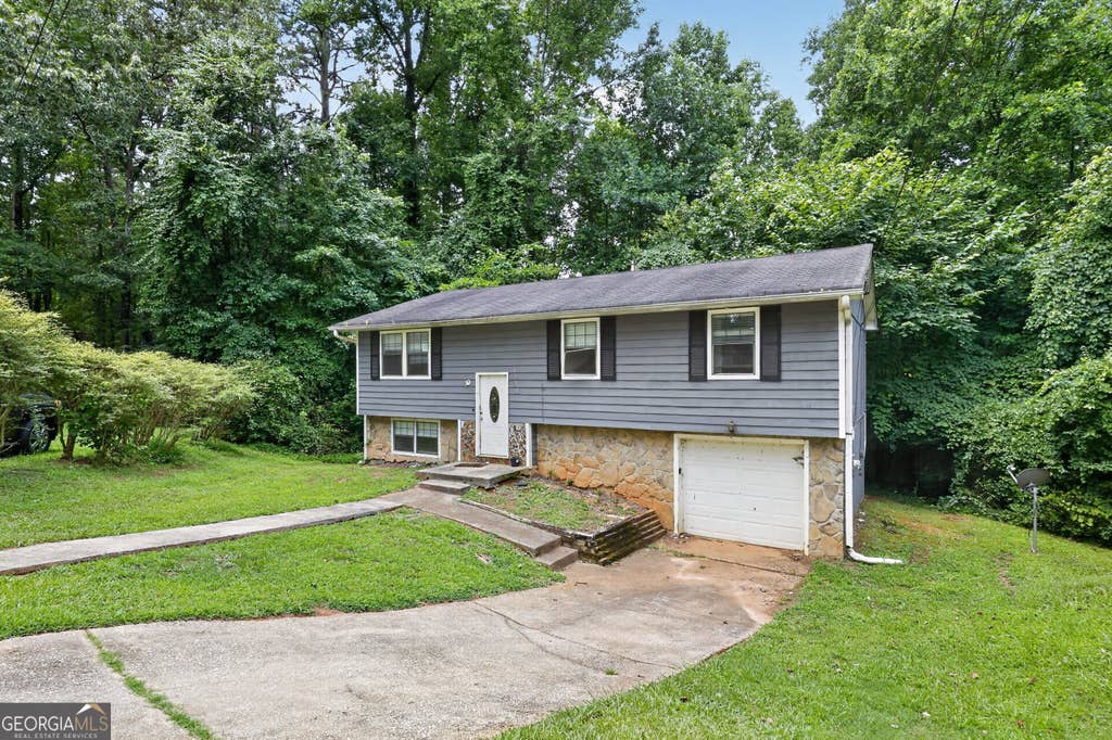 Photo of 6108 Cherokee Valley Way, Lithonia, GA 30058 (MLS # 10808049)