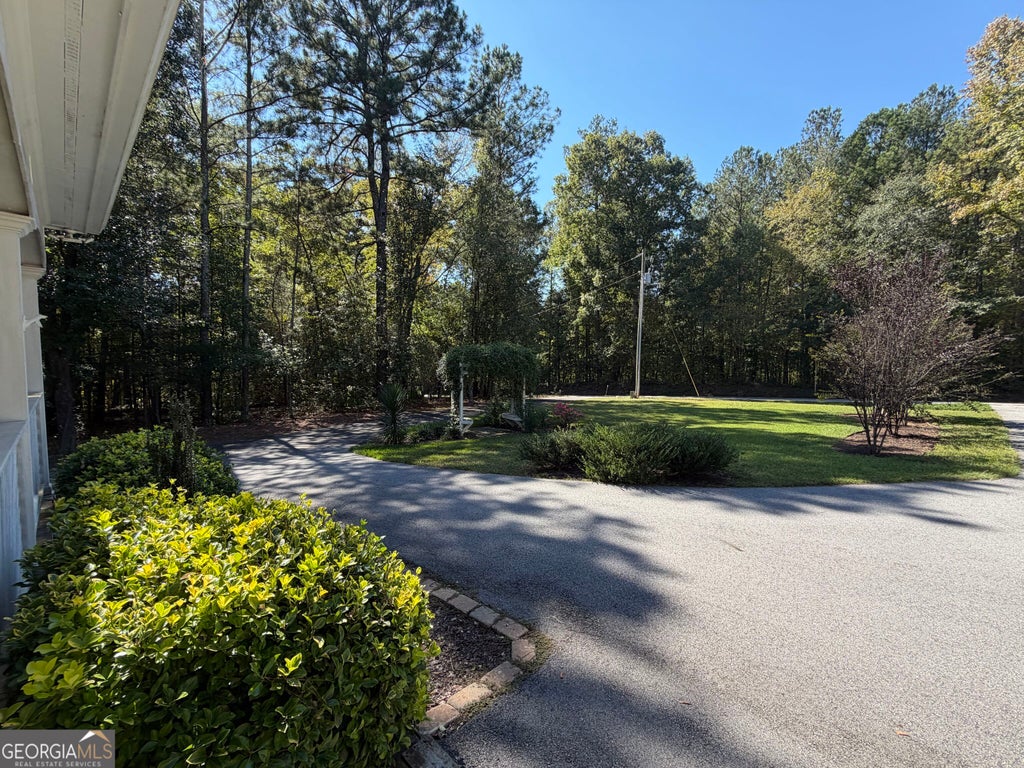 Photo of 564 Eskew Rd, McDonough, GA 30252 (MLS # 10874387)