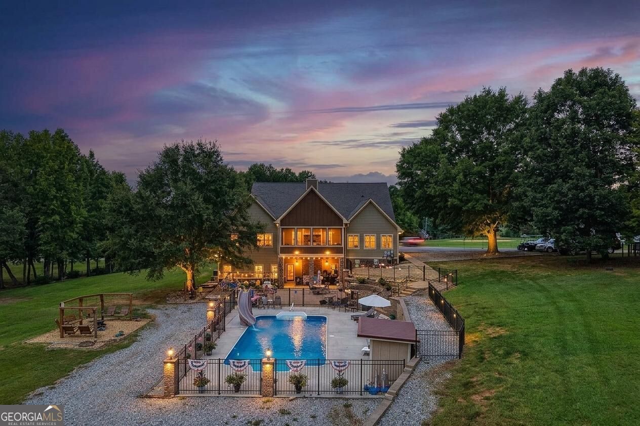 319 Campground RD