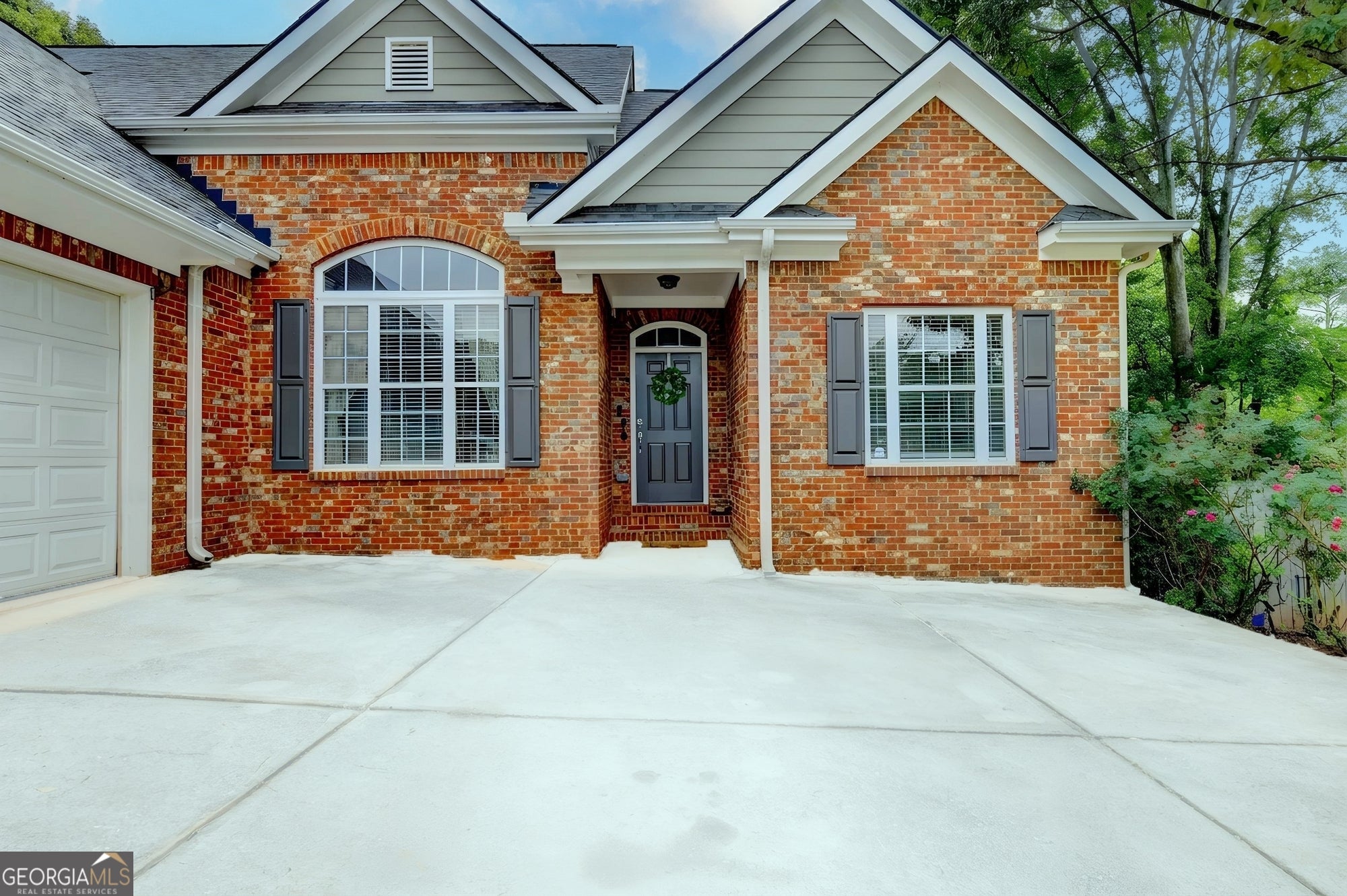 49 Flintstone RD