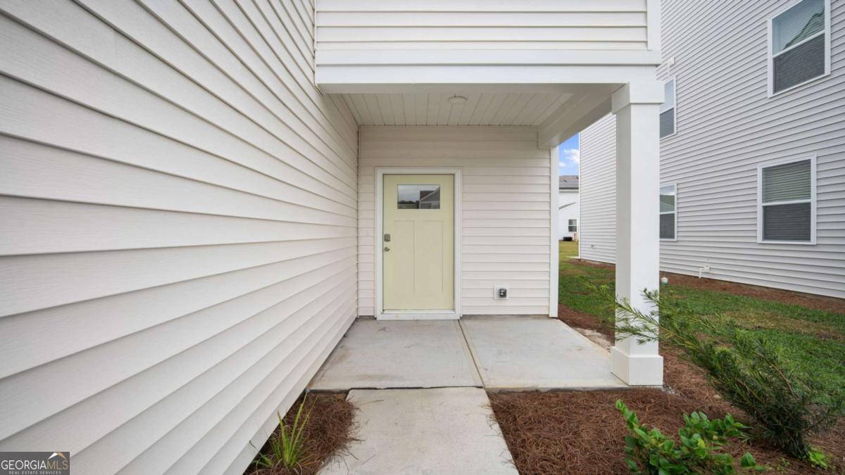 108 Monarch CIR