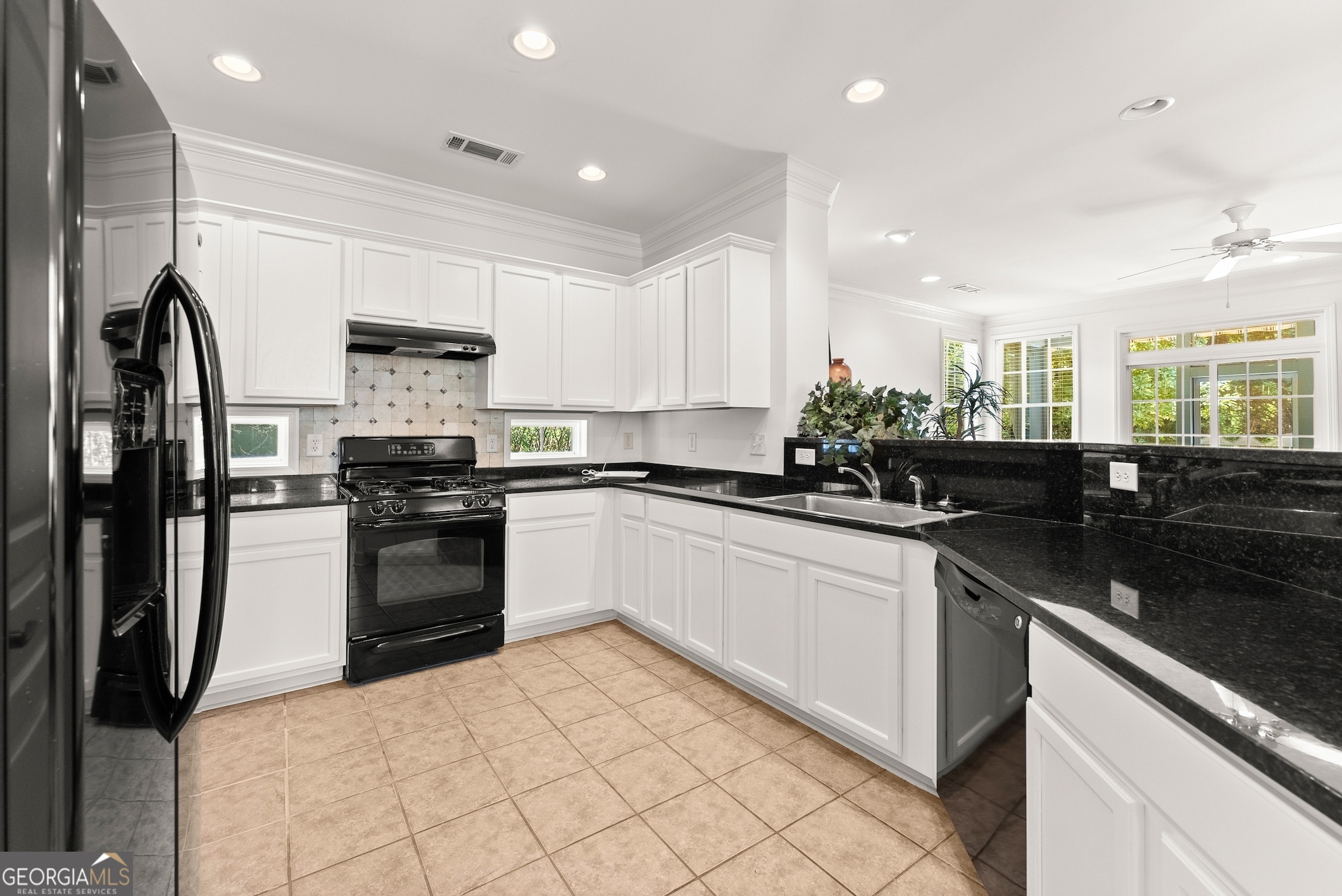 3134 Scarlet Oak LN