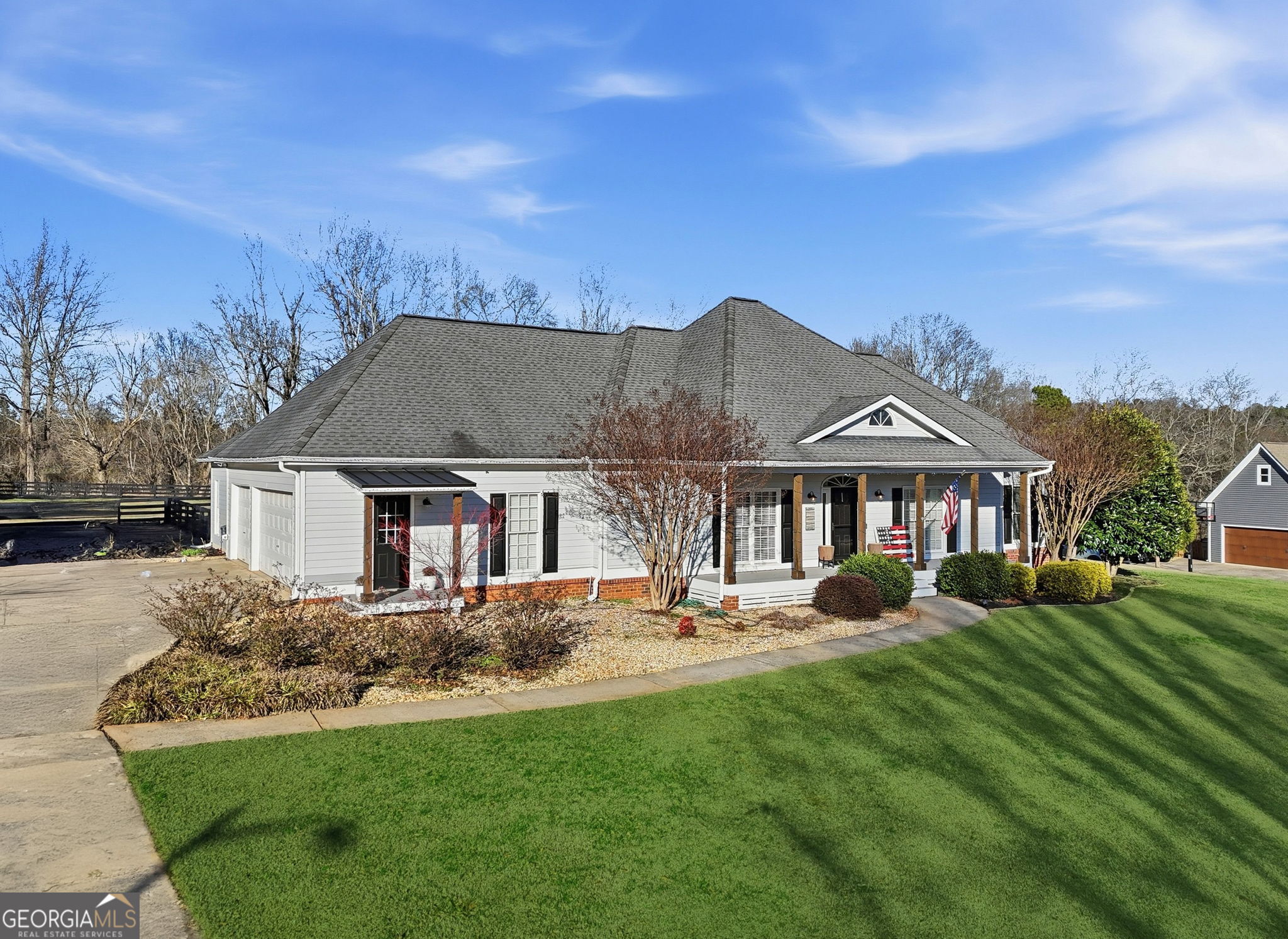 5040 Meadow Creek DR