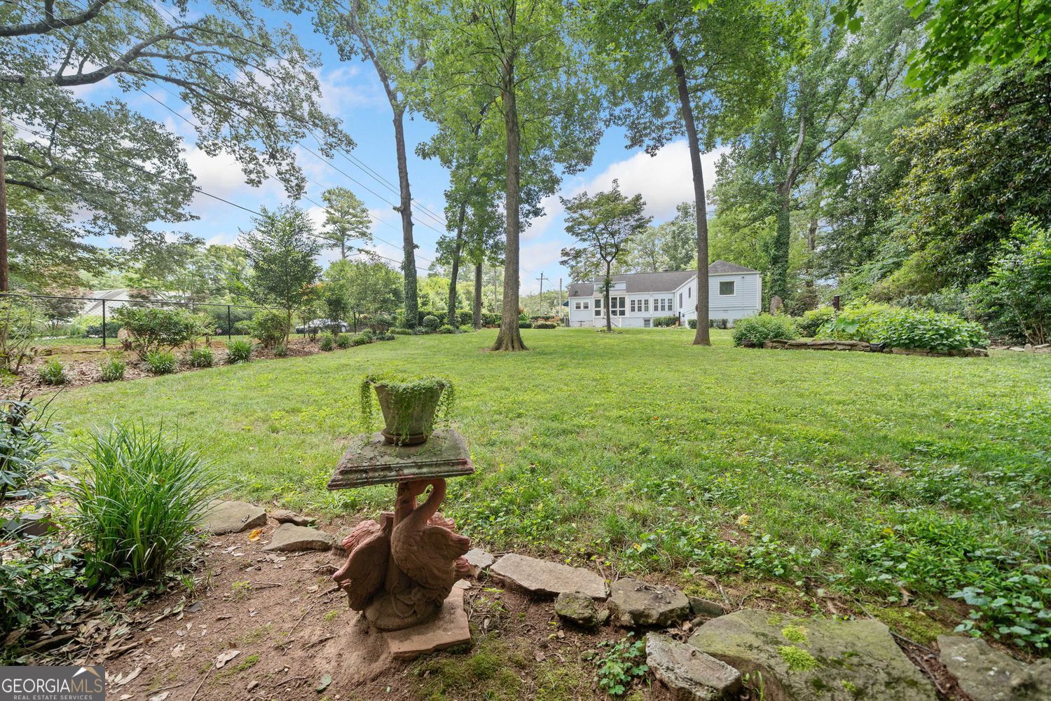 Atlanta, Georgia 30317, United States, 3 Bedrooms Bedrooms, ,3 BathroomsBathrooms,Residential,Active,163347