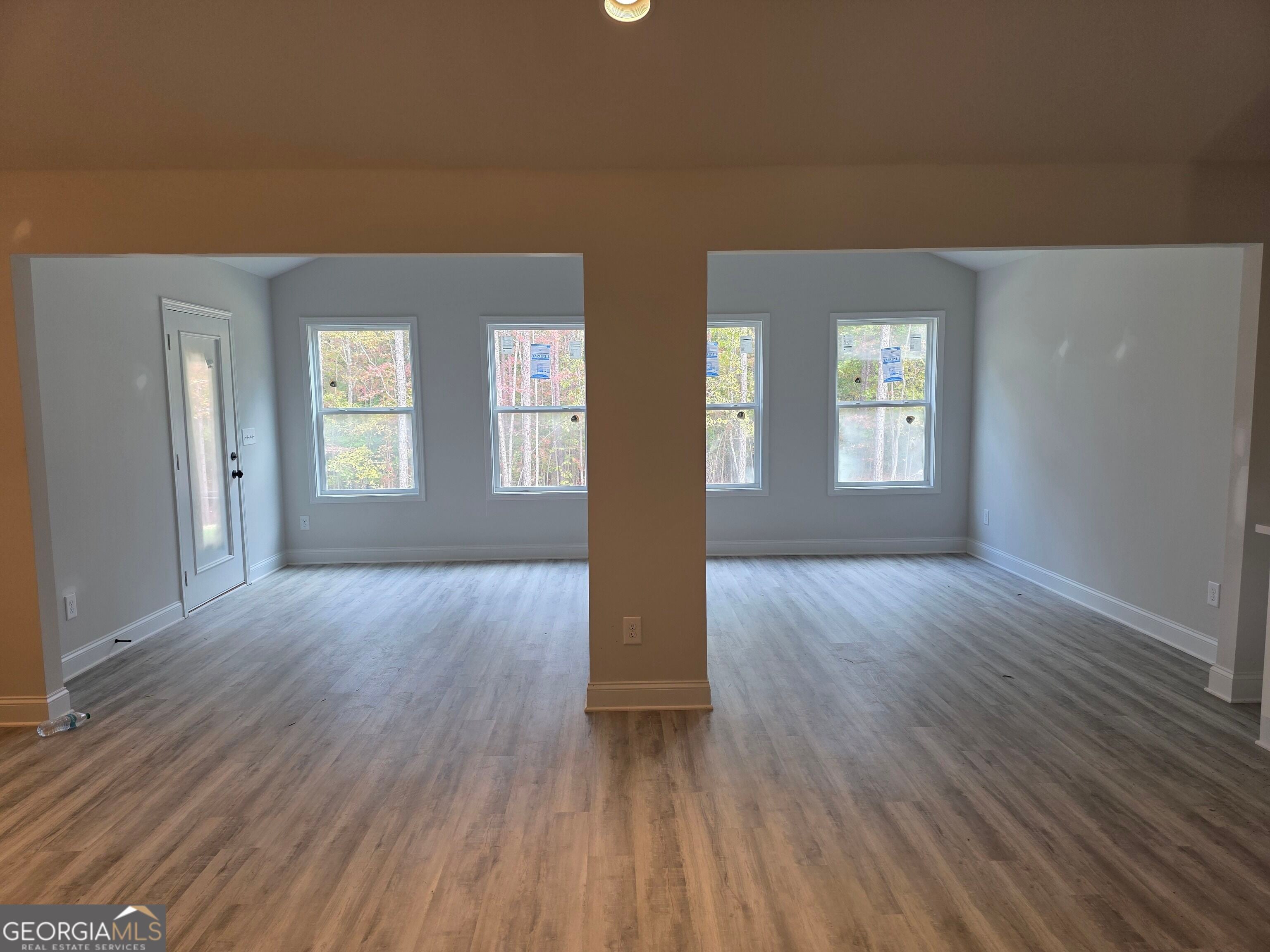 104 Old Kincaid RD 1