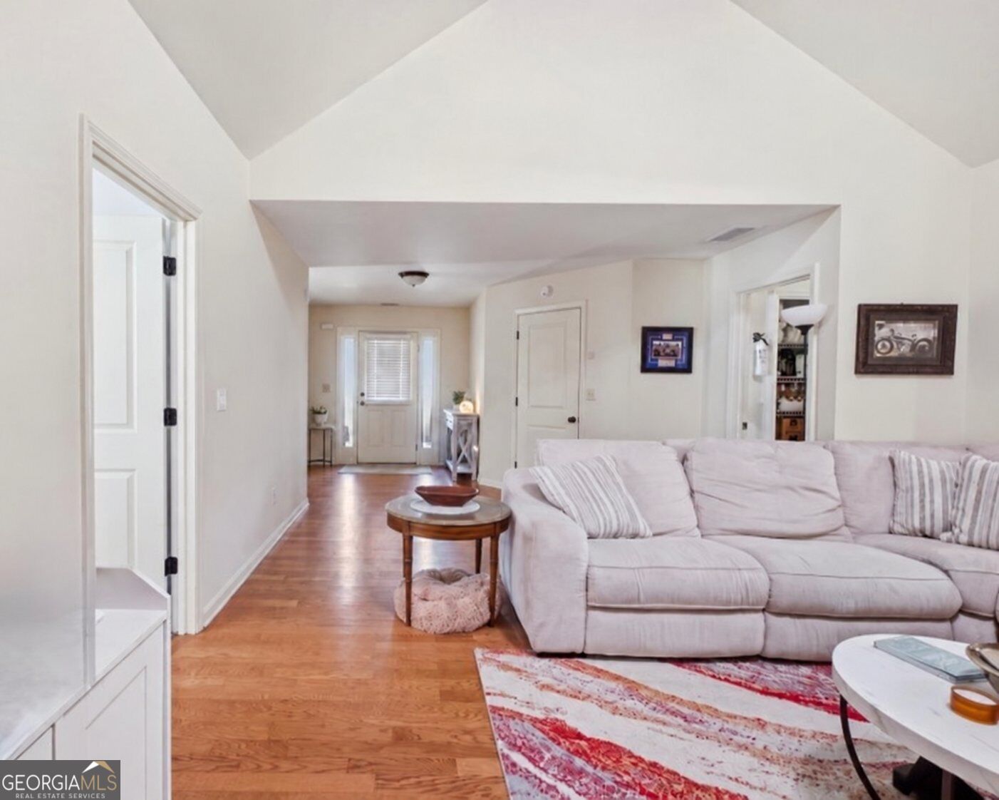 233 McBee PL