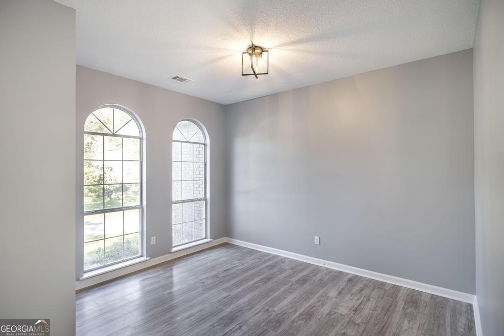 Byron 317 - Residential