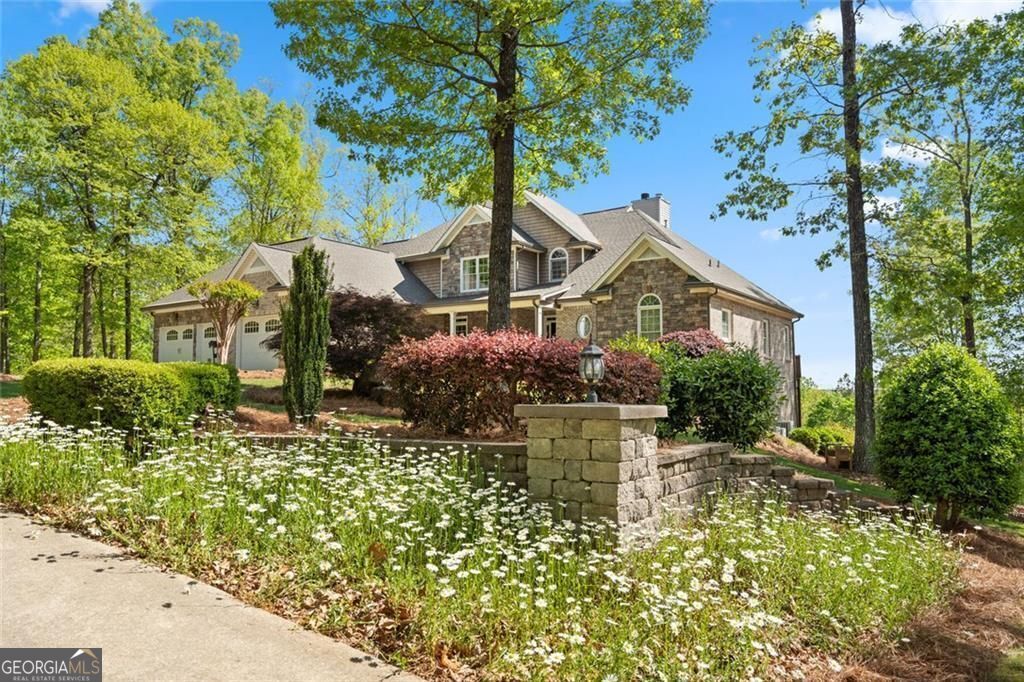 922 Florence RD