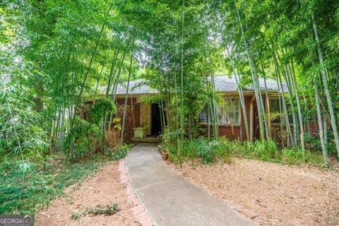 586 Lakeshore DR NE Atlanta GA 30307