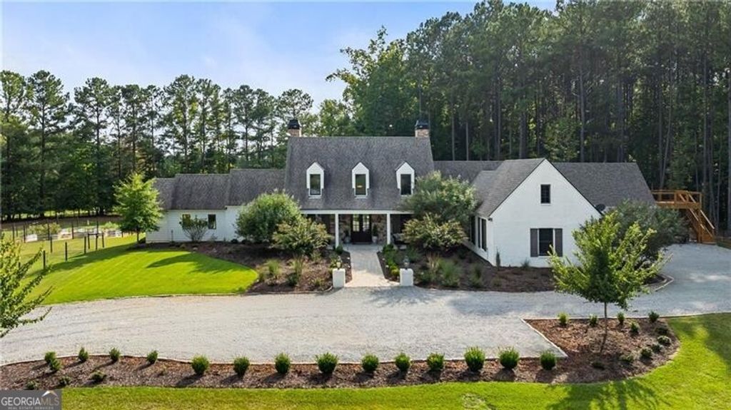 Photo of 7255 Old Rico Road, Chattahoochee Hills, GA 30268 (MLS # 10716171)