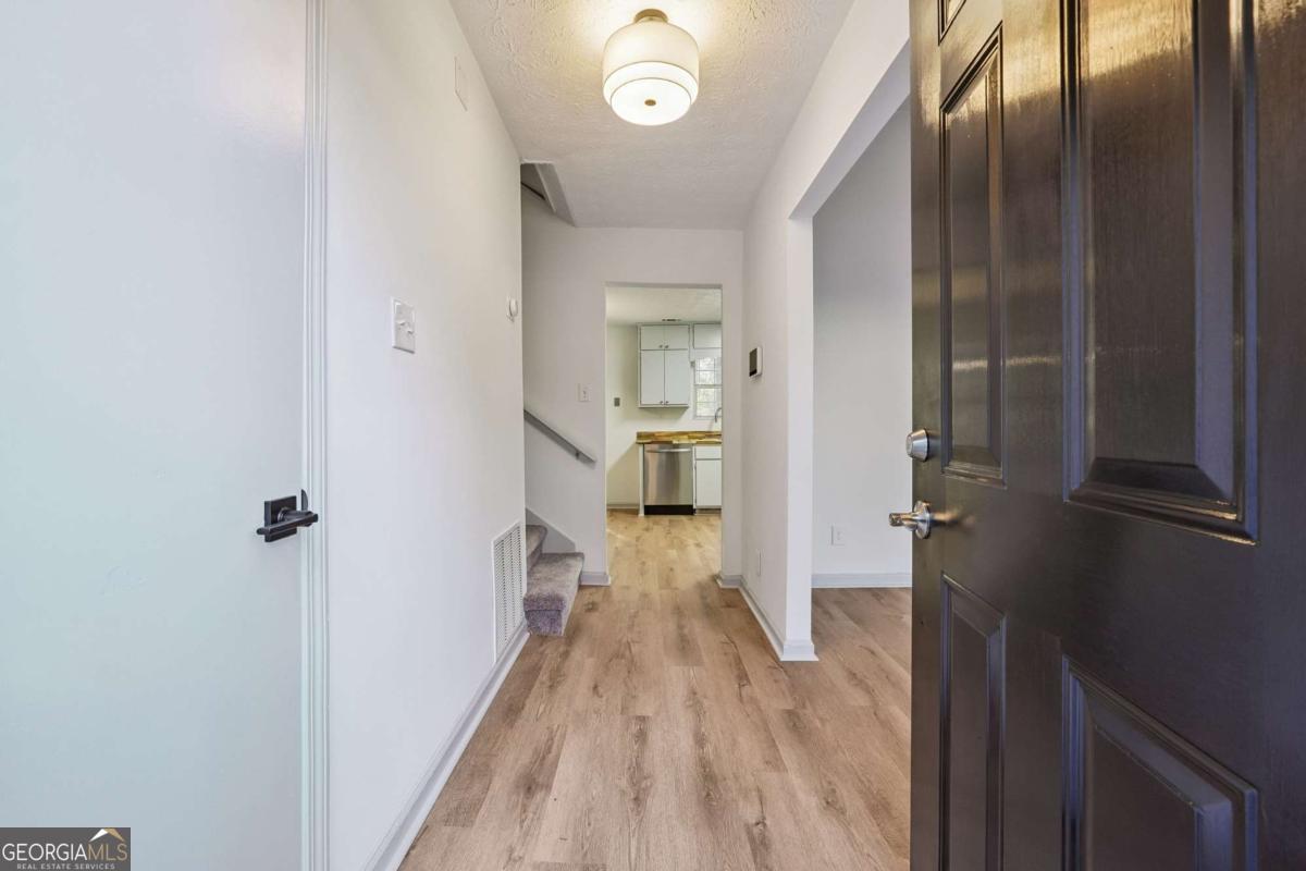 728 Stonebridge CRES