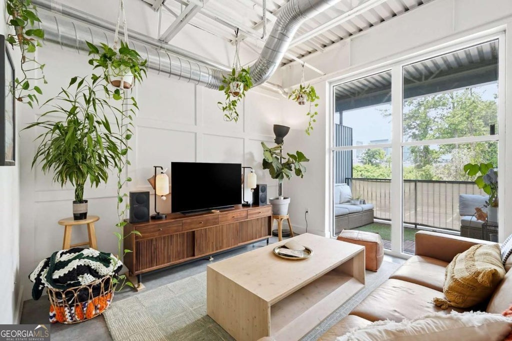 Photo of 5200 Peachtree Road #3121, Atlanta, GA 30341 (MLS # 10784046)