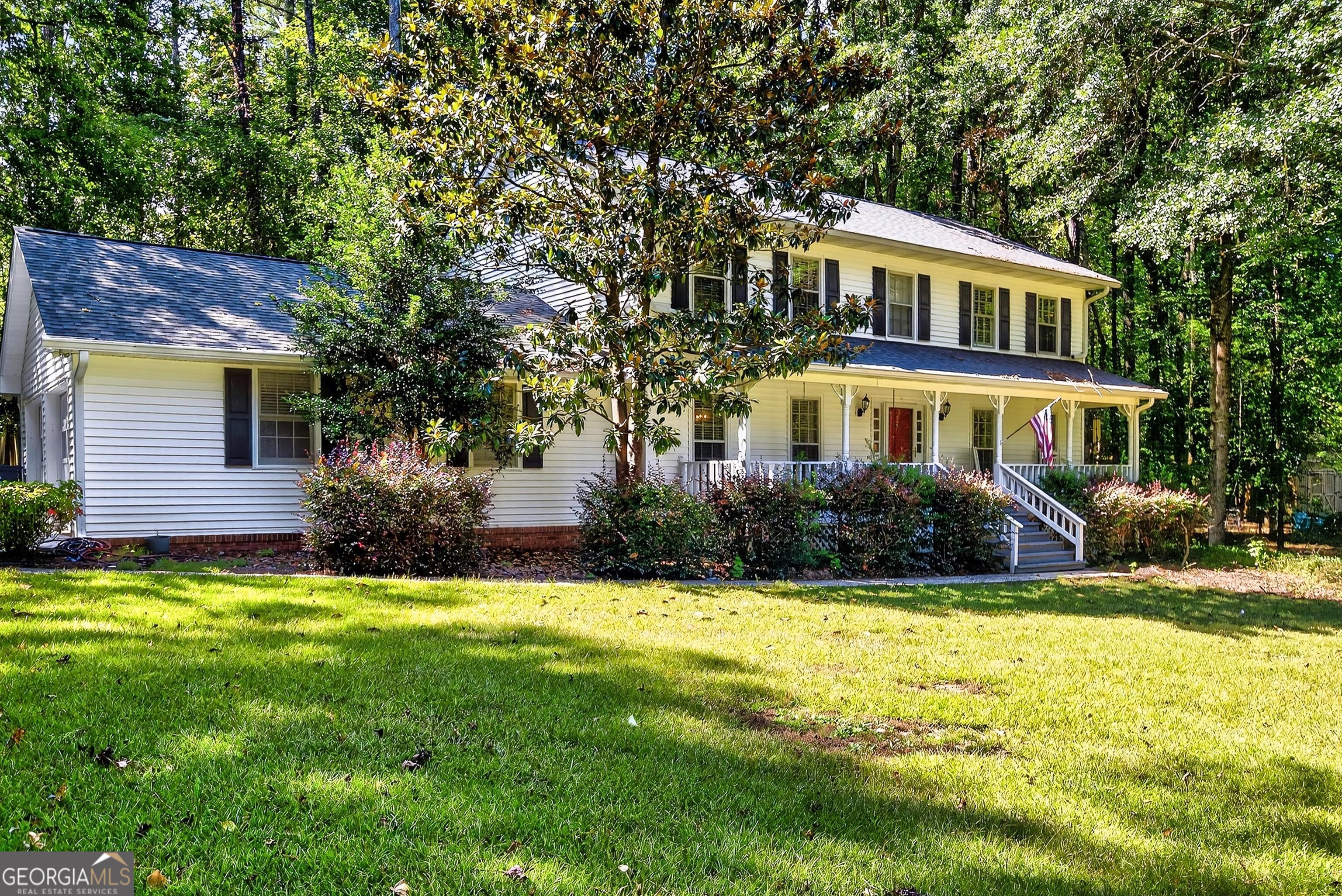110 Greenway CT