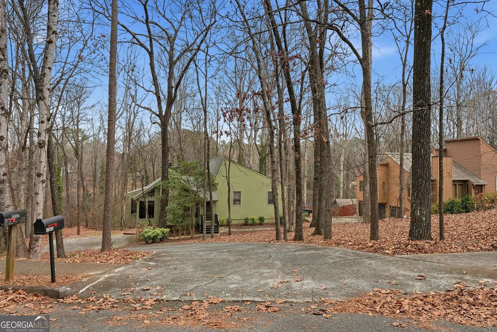 Photo of 1505 Kincaid Road, Marietta, GA 30066 (MLS # 10661967)