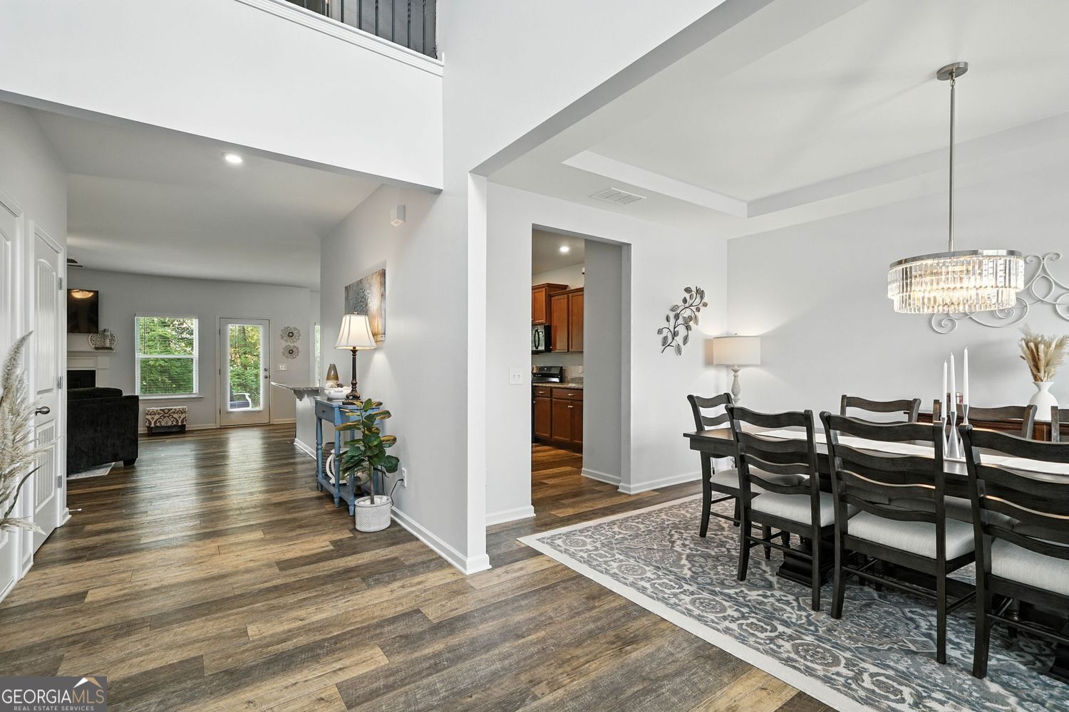 Four Seasons - Residential