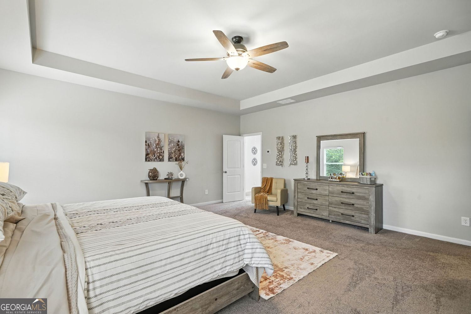 Four Seasons - Residential