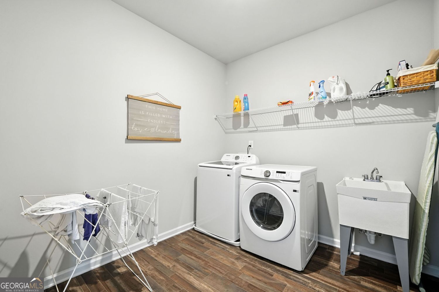 Four Seasons - Residential