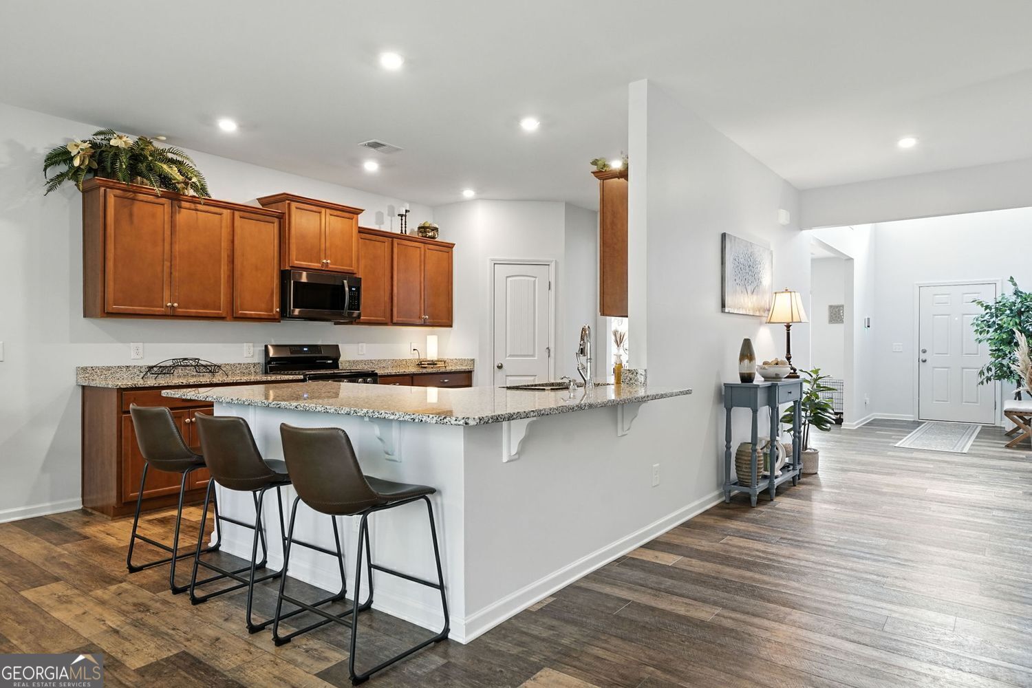 Four Seasons - Residential