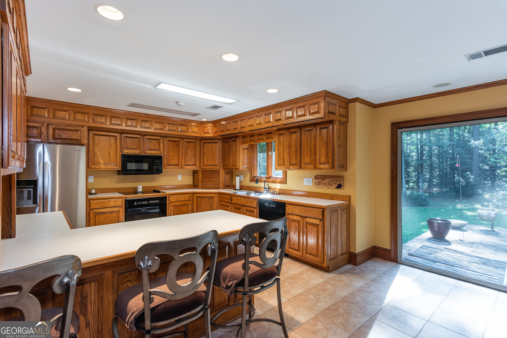 Conyers, Georgia 30094, United States, 3 Bedrooms Bedrooms, ,3 BathroomsBathrooms,Residential,Pending,201245