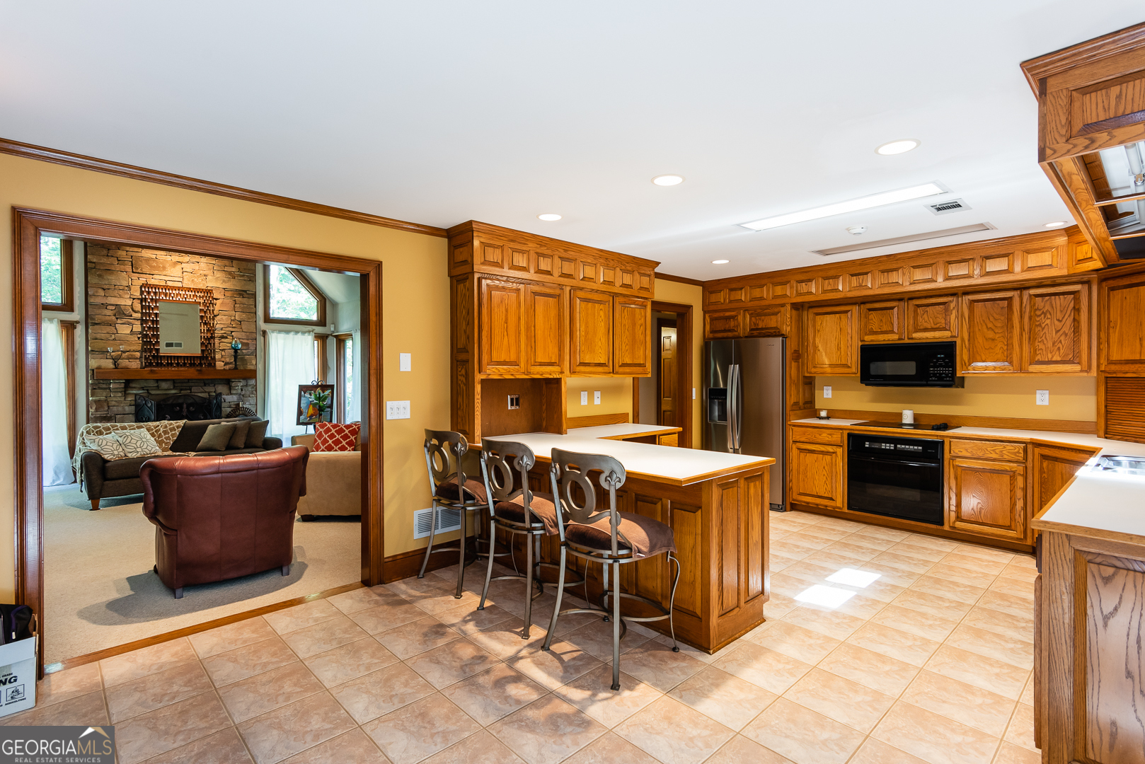 Conyers, Georgia 30094, United States, 3 Bedrooms Bedrooms, ,3 BathroomsBathrooms,Residential,Pending,201245