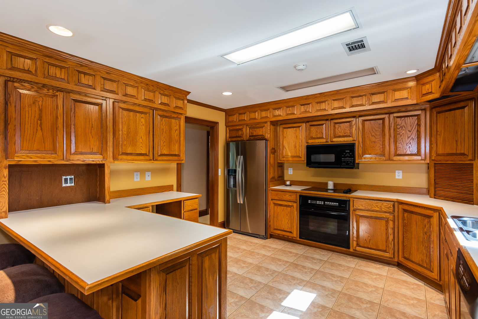 Conyers, Georgia 30094, United States, 3 Bedrooms Bedrooms, ,3 BathroomsBathrooms,Residential,Pending,201245