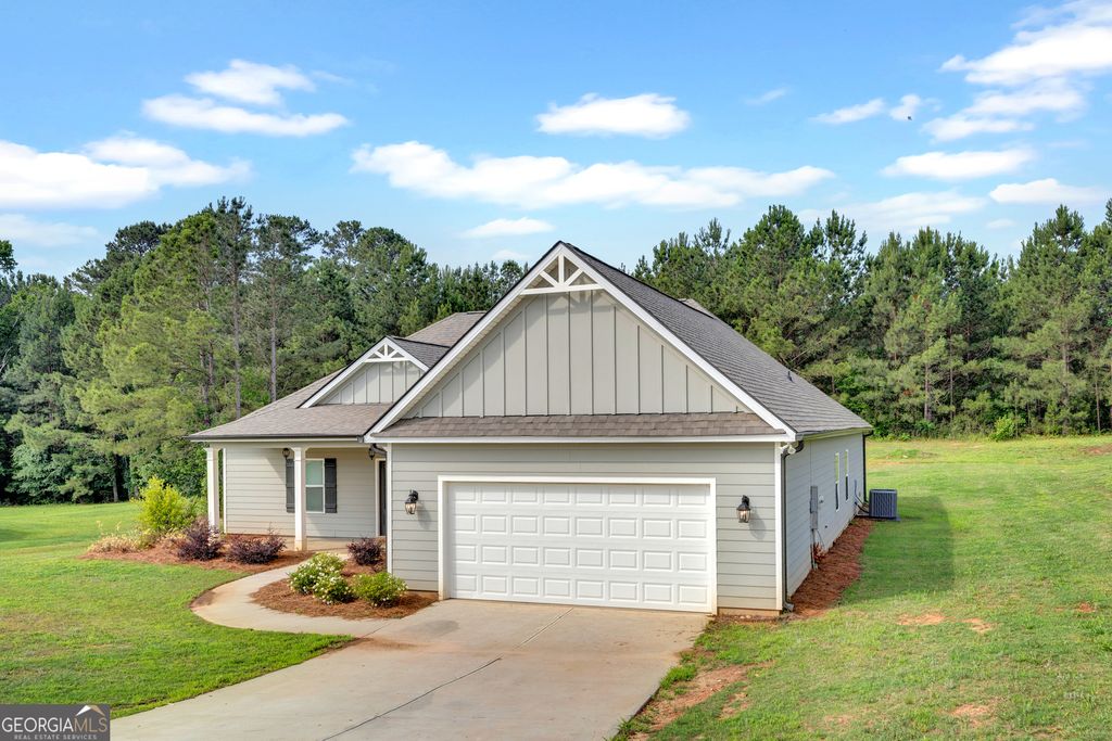 Photo of 112 Hunters Chase Court, Eatonton, GA 31024 (MLS # 10776301)