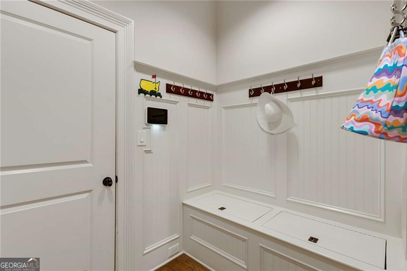 Brookhaven, Georgia 30319, United States, 6 Bedrooms Bedrooms, ,6 BathroomsBathrooms,Residential,Active,83319