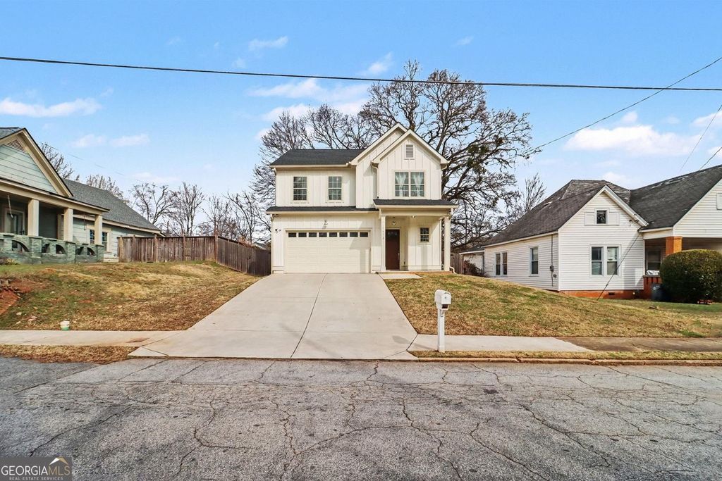 Photo of 1673 Ware Avenue, Atlanta, GA 30344 (MLS # 10682611)