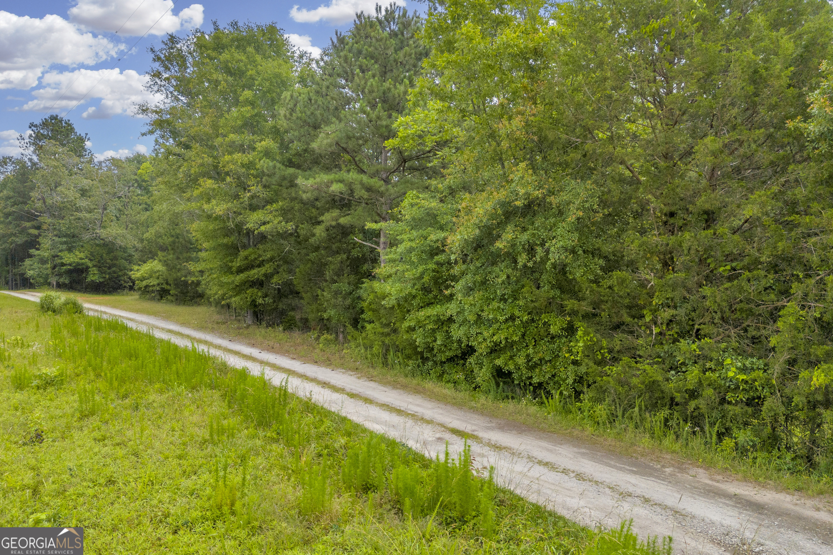 0 Far-A-Way RD