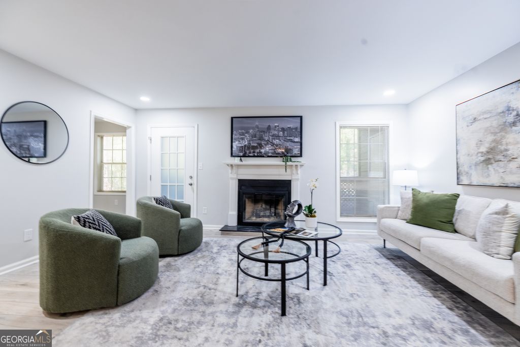 Photo of 2135 N Forest Trail, Dunwoody, GA 30338 (MLS # 10664405)