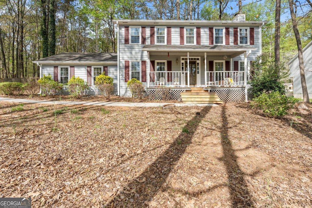 Photo of 120 Benjamin Circle, Fayetteville, GA 30214 (MLS # 10724486)