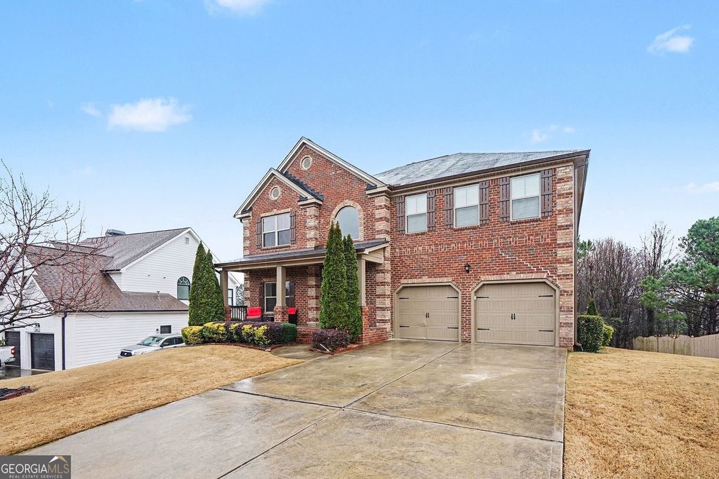 Photo of 503 Starmist Court, Loganville, GA 30052 (MLS # 10678117)