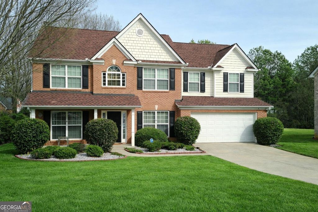 Photo of 1020 Chandler Ridge Drive SE, Lawrenceville, GA 30045 (MLS # 10688130)