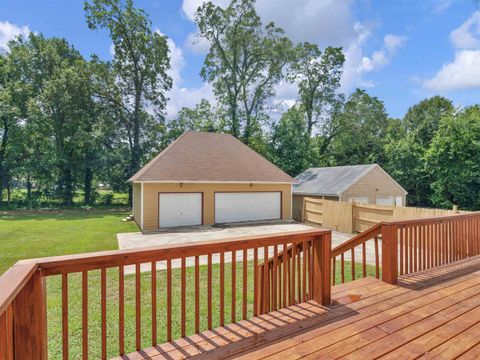 A home in Locust Grove