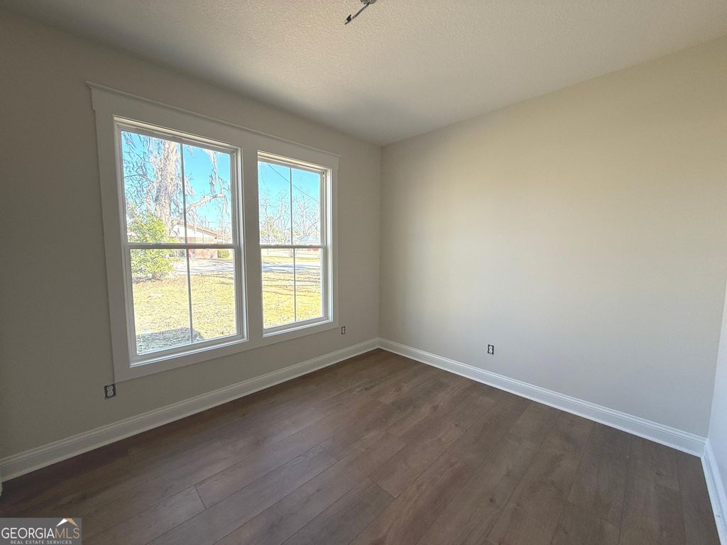 Photo of 816 Porter St, Blackshear, GA 31516 (MLS # 10680383)