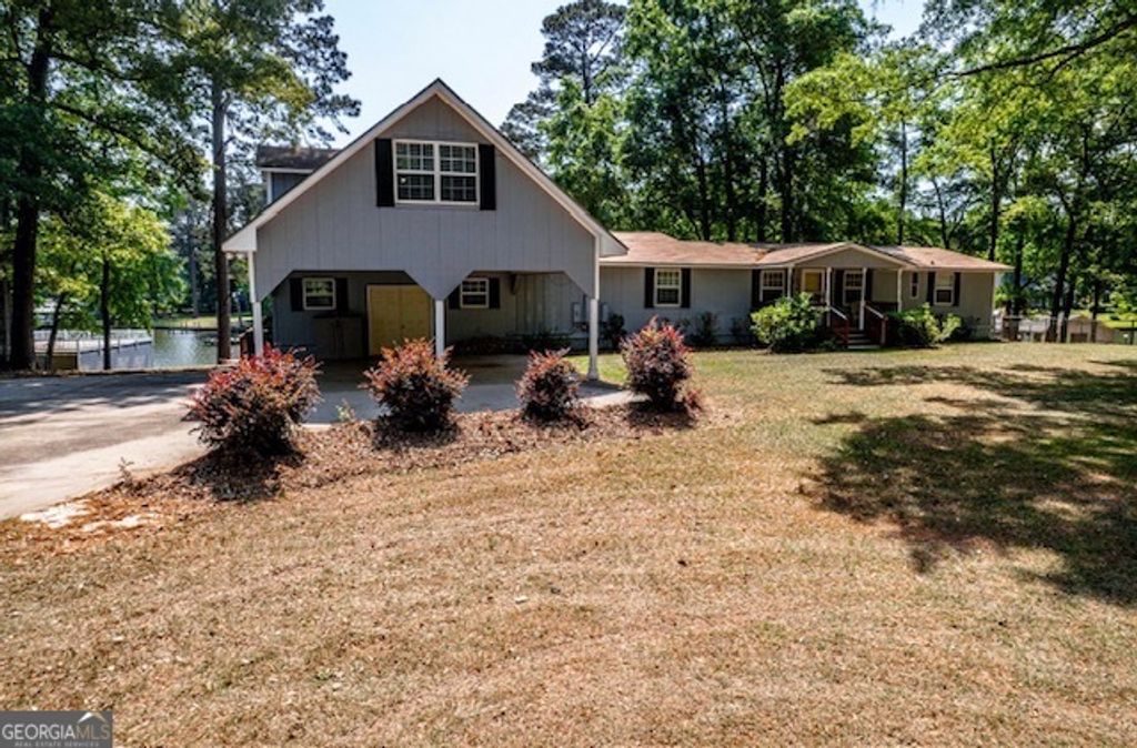 Photo of 201 Collins Road NW, Milledgeville, GA 31061 (MLS # 10741410)