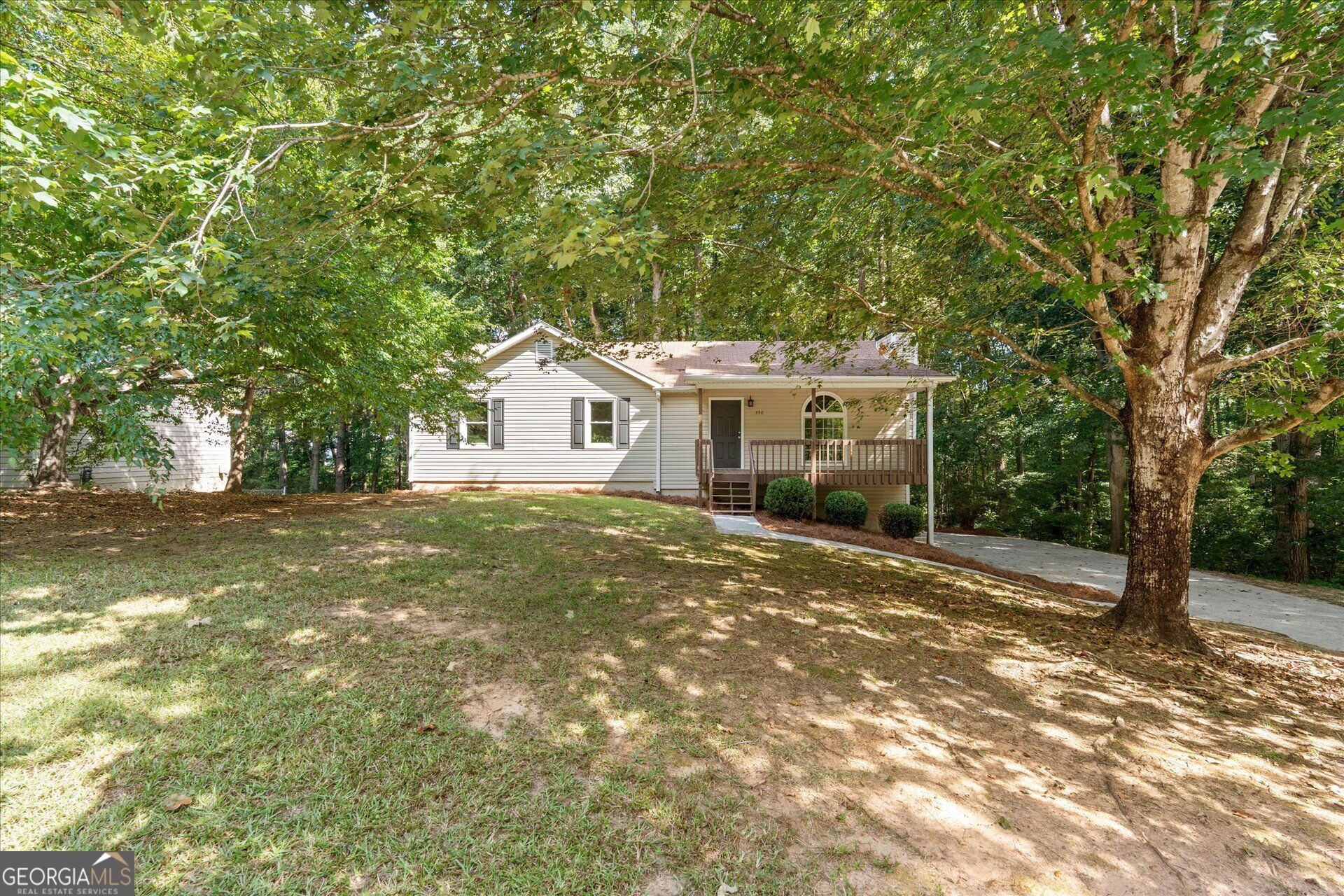 356 Waterway TRL