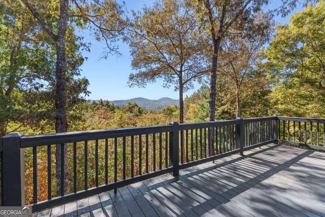 65 Knollwood Glen