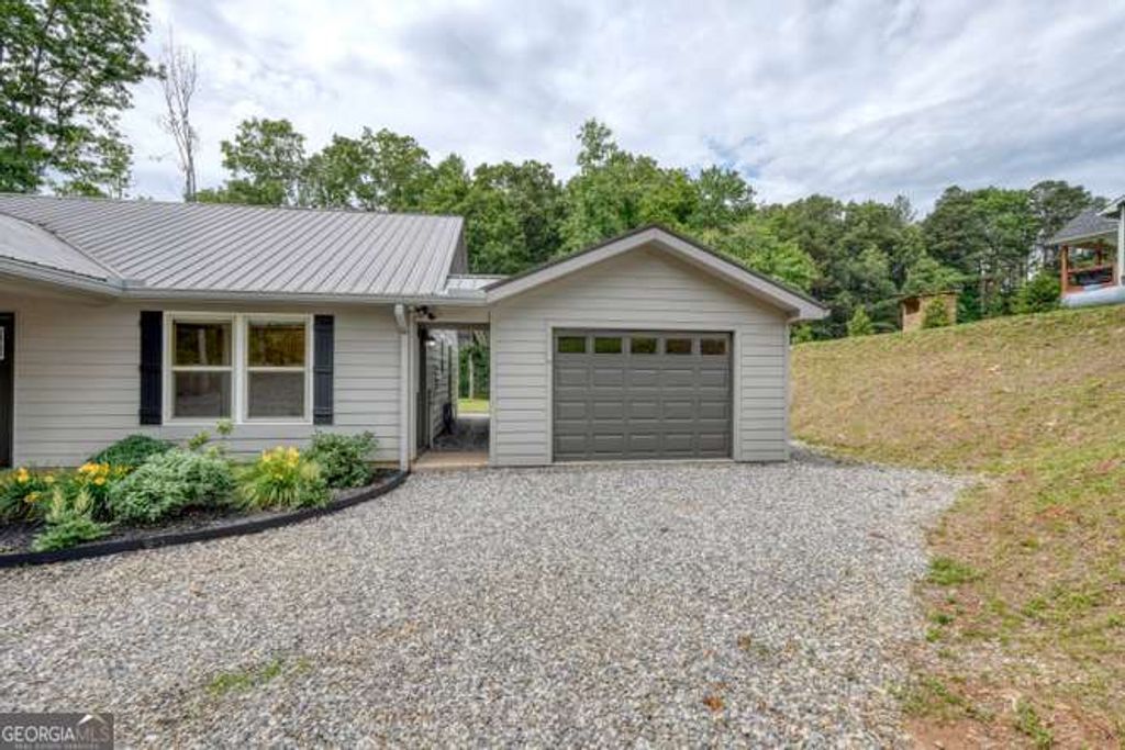 Photo of 35 Prospect Road, Blairsville, GA 30512 (MLS # 10771116)