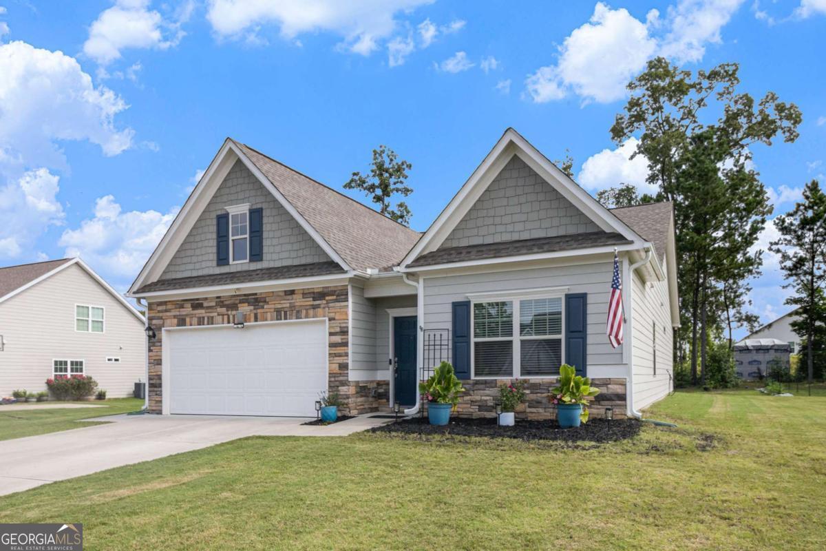 11 Rambling Oaks DR NE