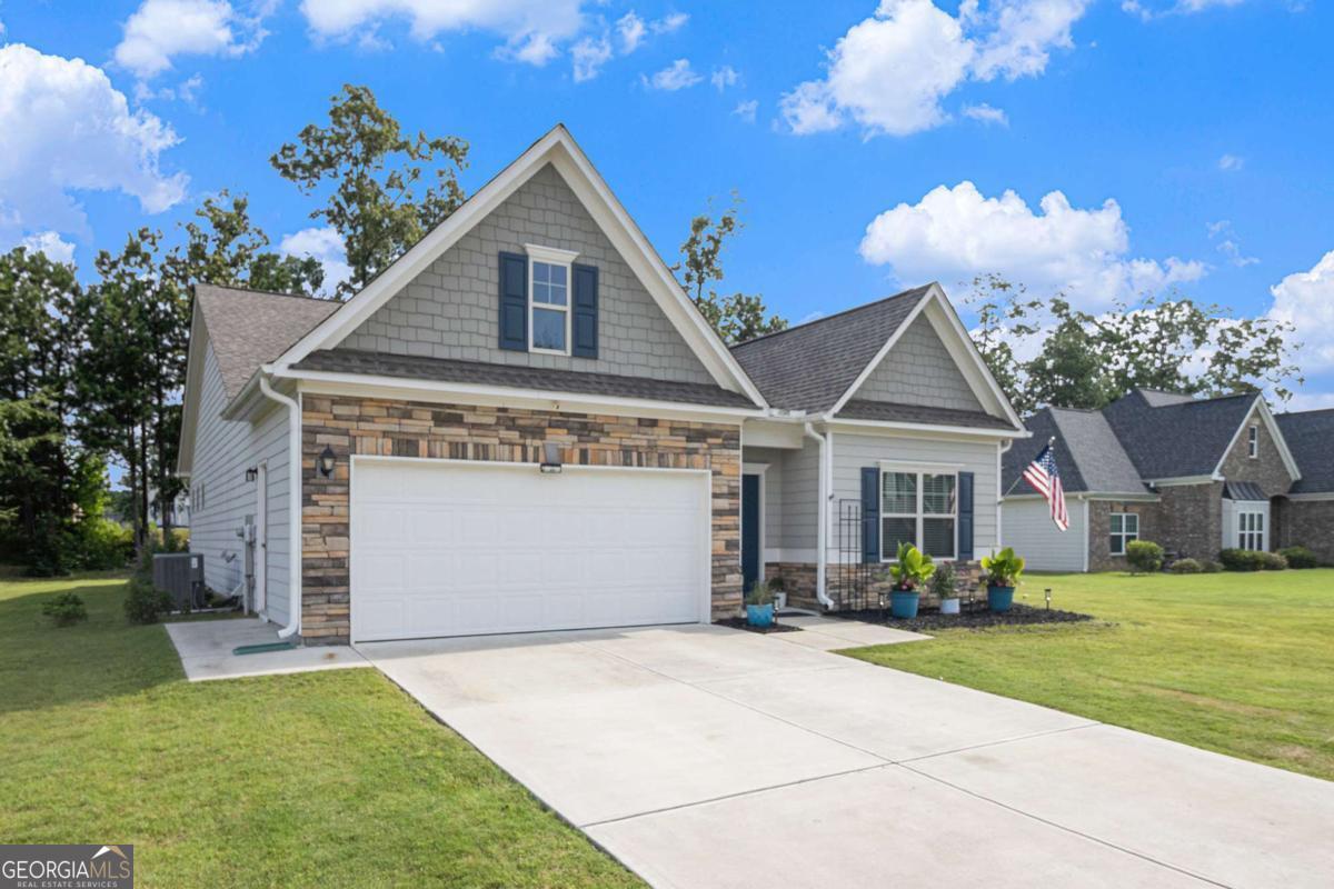 11 Rambling Oaks DR NE