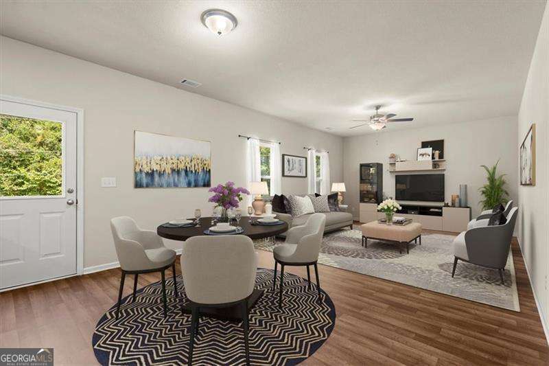 245 Darling LN