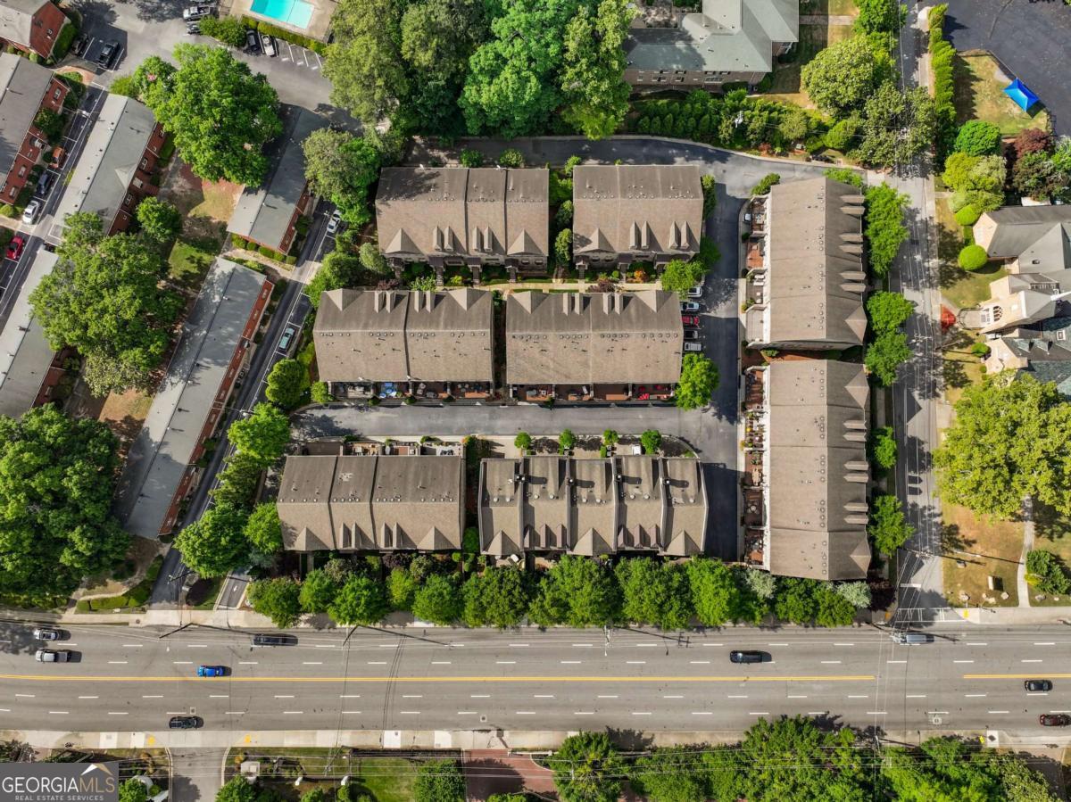 3668 Brookhaven Manor XING NE