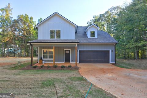 2760 Boxankle RD Forsyth GA 31029