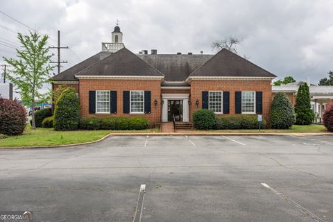 88 N Lee ST Forsyth GA 31029