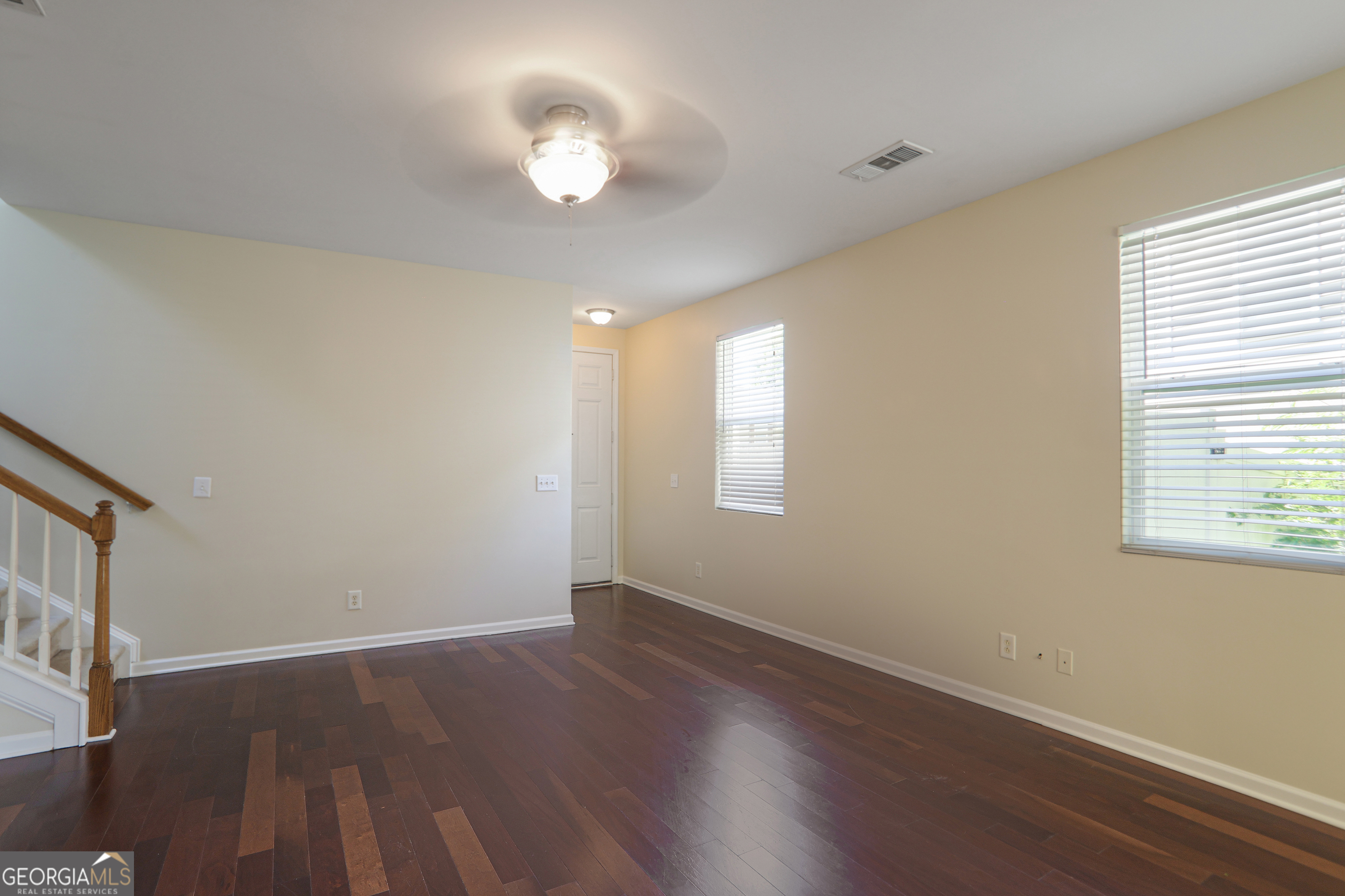 408 Sureyya DR