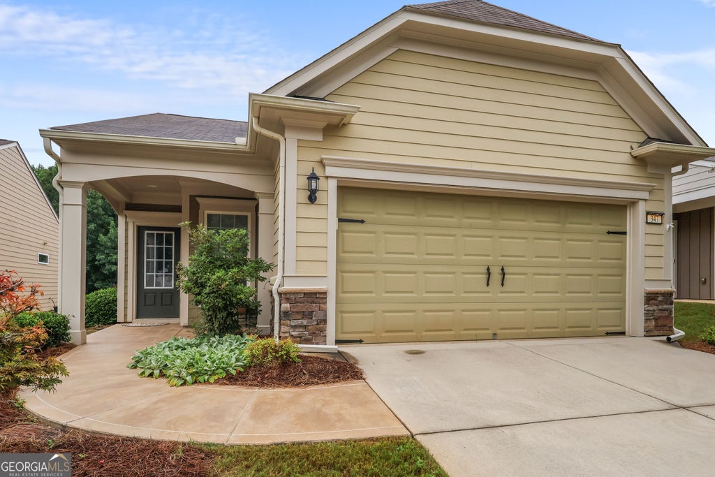Photo of 347 Sandy Springs Drive, Griffin, GA 30223 (MLS # 10822035)