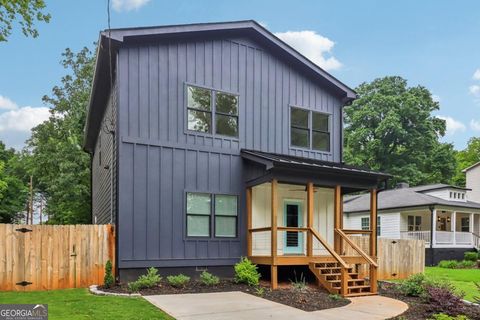 1129 Victory DR SW Atlanta GA 30310